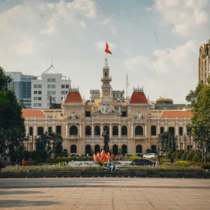 越南胡志明市+美奈+芽庄+河内7日6晚跟团游