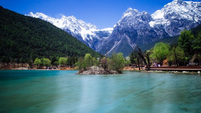 昆明+大理市+麗江+瀘沽湖8日7晚跟團遊·純玩無購物+零自費+全程4鑽酒店 丨昆明石林+大理洱海S灣+喜洲古鎮風吹麥浪+轉角樓+喜林苑黃牆+麗江玉龍雪山冰川大索+實景演出印象麗江+瀘沽湖摩挲風情丨贈洱海遊船體驗