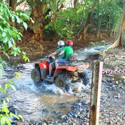 马达加斯加+毛里求斯+塞舌尔+留尼汪（法属）+萨拉济16日私家团