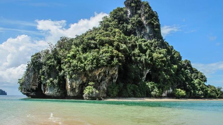 8-Day Thailand Island Hopping – West Coast