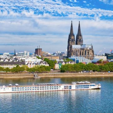 德国法兰克福+施泰瑙+哈默尔恩+不来梅+汉堡+丹麦比隆+欧登塞+哥本哈根9日8晚私家团