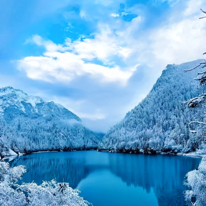 成都+九寨沟+黄龙风景名胜区+峨眉山+乐山7日6晚私家团