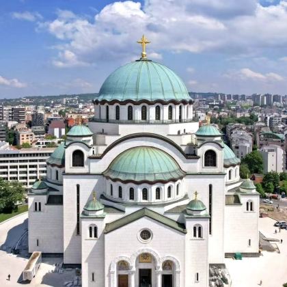 塞尔维亚9日8晚拼小团