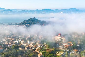 厦门鼓浪屿一日游2人起独立成团+鼓浪屿船票+讲解纯玩+车子接【纯玩无套路，吉时票，上午上岛游玩更充分，时间自由，含酒店到码头车接】