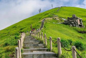 江西萍乡：武功山一日游+中/英文导游/贵宾包车+不拼团O【全程中文/英文/小语种服务，沟通无障碍，景点行程可调】