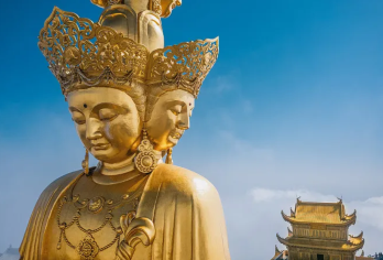 峨眉山一日游【可选“观光车免排队”索道快速通道丨金顶直通车】【[高端体验]可选“索道快速通道 上金顶” 免去高峰时期长时间排队困扰 避免景区人挤人】