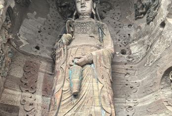 四川资阳卧佛院+圆觉洞+圆觉洞摩崖造像包车一日游英文服务【访卧佛安岳瑰宝，探圆觉洞千年禅韵，览石刻艺术长廊。】