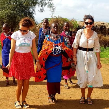 肯尼亚内罗毕长颈鹿中心+肯尼亚博马斯民俗文化村一日游