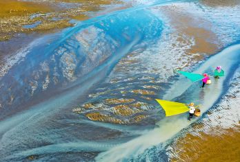 福建霞浦光影栈道【北岐滩涂、杨家溪、小皓滩涂东壁村上门接送】【[服务保障] 严选正规资质车辆和司机+陪您追光逐影！ 一对一VIP专车服务/24小时行程管家服务！】