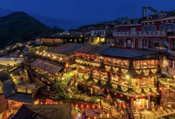 台北野柳九份十分私人包车一日游｜行程可定制｜包车10小时【享受便利舒适的交通接驳服务，打卡野柳、九份、十分三大台北近郊景点】