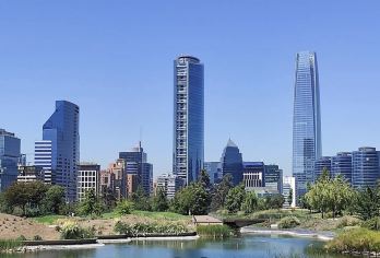 智利圣地亚哥圣克里斯托瓦尔山-主教座堂【中文专车-悦享旅途】【中文专车出行，景点灵活调整，打卡经典，游玩自己定义，无需等待，专属贴心服务，尽享惬意旅程】