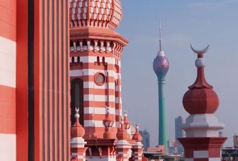 斯里兰卡科伦坡城市风情包车一日游（中/英司机）【殖民建筑+宗教地标+海滨风光+本土市集，一日解锁科伦坡核心人文与自然景观】