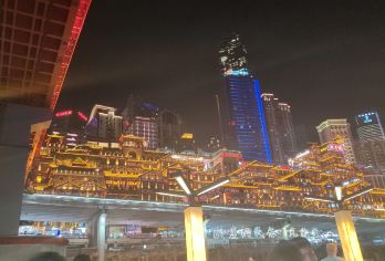 【3人票】两江夜景游船票丨可选经典或精品游船【购票须知：1.2m（不含）以下免票，1.2m以上（含）和成人同价，老人无优待政策。】