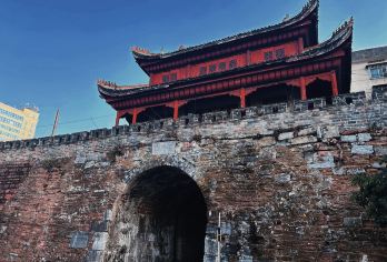 湖南邵阳宝庆府古城墙+北塔+蔡锷故居+玉清宫一日活动可英文服务【可提供英文及小语种导游服务-往返接送-可选导游-可代订门票】