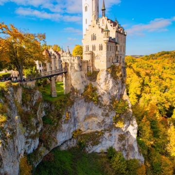 德国斯图加特* 罗伊特* 利希滕悬崖城堡童话一日游