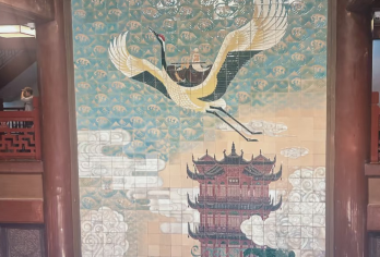 黄鹤楼一日游【汀兰集 大咖讲师2H深度讲解 私家团精讲】【[精品小团]配备无线耳麦避免杂乱，互动感强】