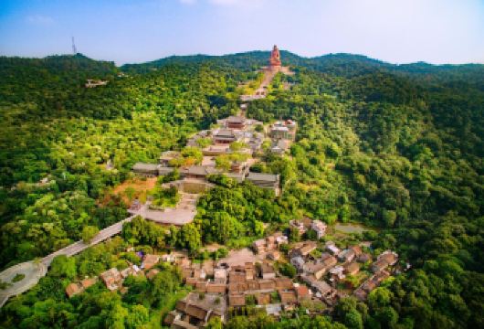 佛山西樵山+顺德清晖园+逢简水乡+华盖路一日|私家团上门接送【私家旅行：一单一团，不拼客，专属旅行； 品质服务：5座/7座车上门接送，专职司机护航】