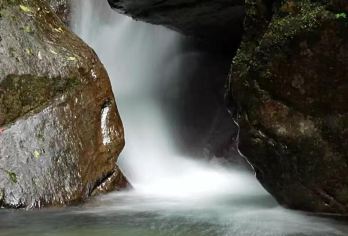 中国贵州铜仁亚木飞瀑一日游【亚木沟1日游】【天然氧吧 贵州第一沟】