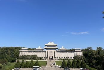 南京雨花台景区+五码渡广场+大报恩寺遗址包车一日活动可英文服务【提供多语种服务、全程专车接送、热门景点门票代订一站式旅行服务】