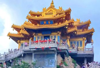 洛阳老君山景区一日游【私人定制/独立用车/包车游/时间自由]【[游玩时间充裕]私人定制时间自由小团省去等待其他游客时间，不用与其他客人拼团，独立用车，一单一团】