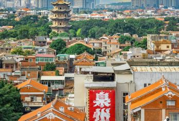 泉州包车游【整车价+商务车+南少林开元寺西街蟳埔村洛阳桥】【本团为VIP高端私家团，不与他人拼车拼团，独立成团，纯玩无购物。】