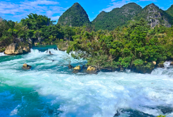 德天跨国大瀑布+峒那屿湾包车一日游：南宁/崇左接送+赠接驳车【[私家小团]上门接送，一团一车，时间您定，说走就走，自由惬意；咨询下单好评整单返20元！】