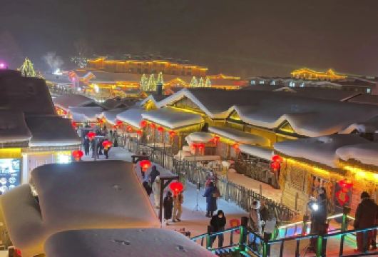 中国雪乡一日游【园内休息室+玩乐景区套票+2-8人小团】【[品质保障]资深旅游行家，全程无购物、无自费、专业团队倾力研发：优质车型、 精华景点。】