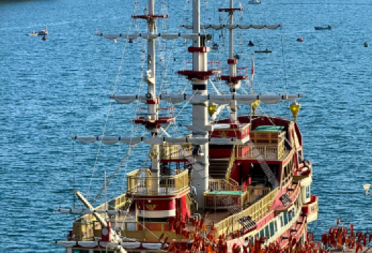 东京往返包车|箱根（大涌谷、芦之湖海盗船）（江之岛）一日游【中文司机，专业定制师多v1服务，随停随走，您的需求就是我们的路线图】