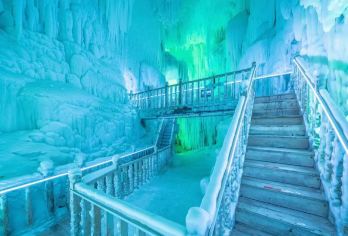 【临汾包车游】云丘山景区一日游（上门接送  参观不限时）【[包车不拼车 ·轻松自在]：此产品定价为包车产品，市区内可接送，含一辆车的费用，根据所需车型，拍一份】