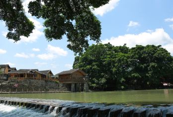 福建土楼王景区+南靖云水谣景区一日游「包车游」「纯玩团」【《深度体验》赠送土楼之光可登楼全景拍照看土楼前身今世/体验客家传统习俗文化|包车游|一单一团】