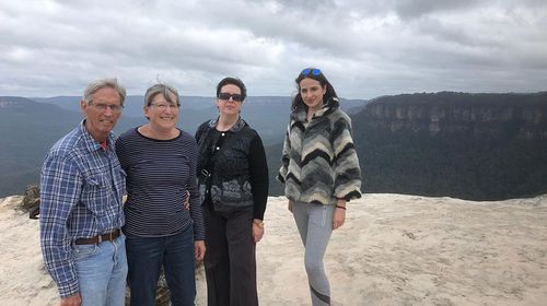 blue-mountains-three-sisters-scenic-world-and-wildlife-park