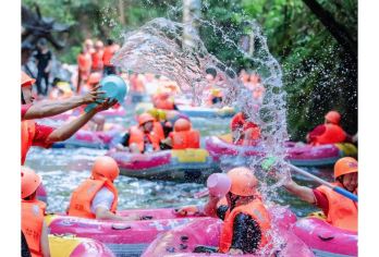【企业团建·清远一日游】古龙峡云天玻霸+CS野战+网红河谷【古龙九瀑幽冥万丈悬崖瀑布，古龙峡云天玻霸打卡12项世界记录】