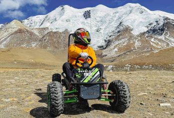 羊卓雍措+卡若拉冰川+乃钦康桑雪山划船+卡丁车一日游【纯玩】【一价全含：酒店接送+往返430km车费+午餐40+雪山30+羊湖100（免票/半价时已减免）】