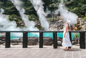 九州秘境+如意轮寺+童话小镇+别府地狱温泉一日游【包含海地狱和灶地狱门票，让旅行更省心更划算】