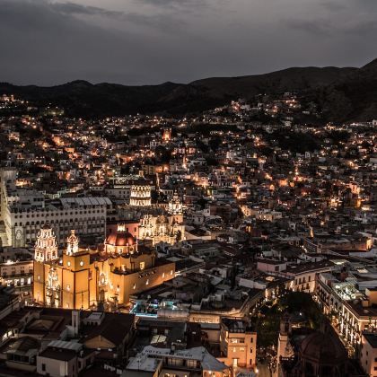 墨西哥城-卡卡瓦米尔帕溶洞-地下宫殿【多/日游全日定制】