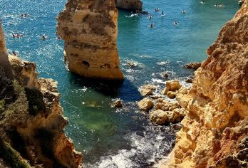 葡萄牙法鲁【包车一日游】经典海岸奇观线【专属包车服务，免除您凌晨拼车、长时间等待的困扰。专业司机熟悉路线，安全舒适，让您将全部精力专注于感受】