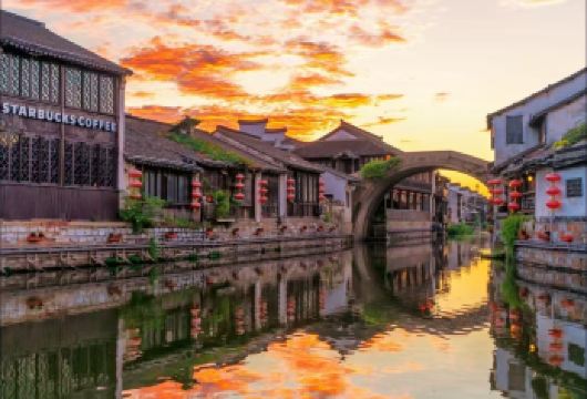 乌镇东栅+南浔古镇一日游＜纯玩+5A双水乡•枕水江南＞【[精华景点]玩转2大5A级水乡古镇，同时可欣赏到水乡的夜景】
