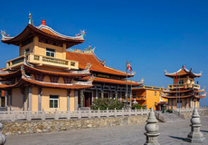 泉州蟳埔村+晋江梧林传统村落+洛伽寺+永宁古镇一日游【2-6人纯玩小团 无购物 黄金海岸+赠小威海】