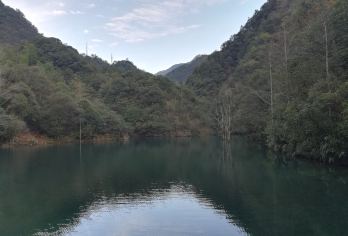 衢州乌溪江+紫微山+北门街【定制出游/行程可调】S【车接车送，全中文服务，沟通无障碍，深度体验热门景点，行程景点可调】