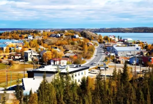 加拿大耶洛奈夫(黄刀镇)—极光之旅拼团游：【拍前详询客服】【黄刀镇机场24小时接机，中文导游服务，狩猎营地，极光观测，可租用御寒装备】