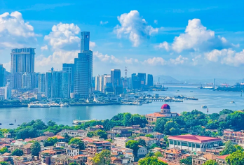 鼓浪屿一日游独立成团不拼团日光岩菽庄花园 【船票讲解上门接】【本团为VIP高端私家团，私家尊享独立成团，纯玩无购物。持证国导带团，您的专属导游员全程陪同讲解。】