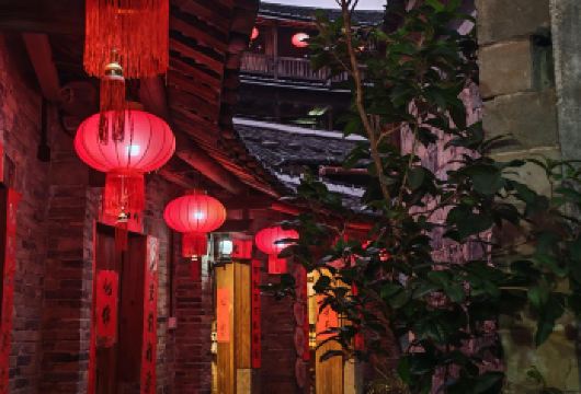 福建土楼王 +永定土楼+云水谣+田螺坑一日游中英文服务【可提供中英文及小语种导游服务-往返接送-可选导游】