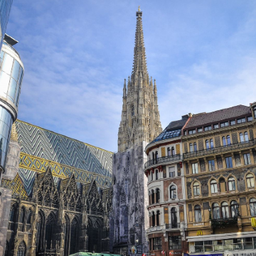 奥地利 维也纳：机场-酒店 点对点接送｜中文包车｜行程定制