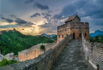 慕田峪长城+鸟巢水立方纯玩一日游（英文团）【避开旅游团常规路线，带您探访颐和园谐趣园、后溪河等小众秘境，感受真正的皇家避暑雅趣】