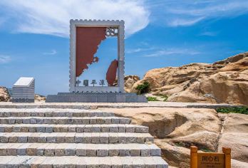 福州平潭岛+68海里景区+仙人井一日游【8人纯玩团或包车游】【[出行无忧]酒店上门接送，含全程用车，高性价比玩转平潭，行程舒缓惬意，金牌司导尽享家人式的贴心服务。】