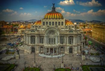 墨西哥城-帝王蝶自然保护区-包车【多/日游全日定制】【[中文司导可选]提供基础接送或中文导游，满足不同旅客需求】