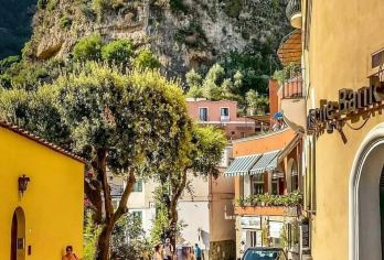 意大利那不勒斯-索伦托 + 阿马尔菲海岸小众海滨-包车-精选【专属客服和本地中文司机，一家一团包车】