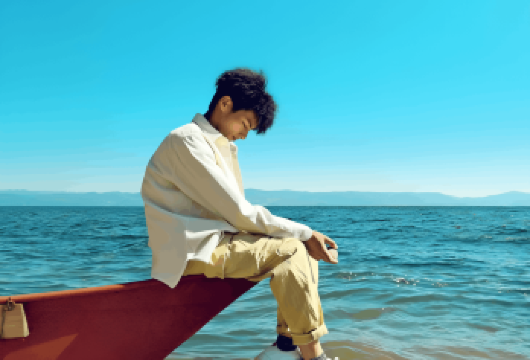 昆明+抚仙湖+禄充月亮湾+粉红沙滩+网红花海一日游·8人小团【2-8人舒适小团，休闲纯玩游遍高原水乡澄江抚仙湖自然风光】