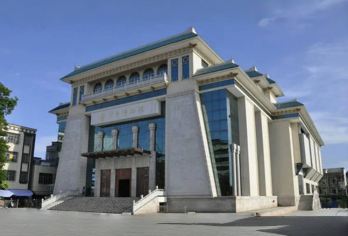 雷州茂德公鼓城+雷州博物馆+西湖公园一日游【湛江市区接送】【[贴心服务]本地客服管家一对一服务，省心省事。详情费用可咨询：135—6053—4568】