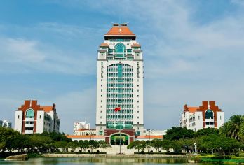 厦门大学一日游 | 当日可约 | 入校参观代预约+南普陀可选【[真正纯玩]无购物无自费无推销，让你避免踩中旅游中的套路雷区】